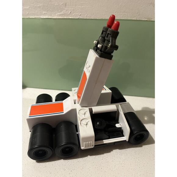 Colonial Scarab Battlestar Galactica Vintage 1978 Mattel Vehicle w/ Two Missiles - Picture 4 of 6